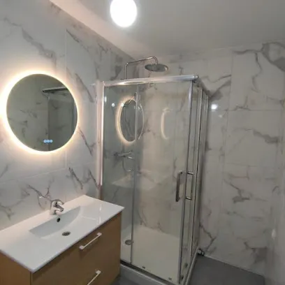 Image de BERO DECO - Rénovation Intérieure Appartement/Maison | Salle de Bain | Travaux de Peinture | 94 Saint Maur des Fossés